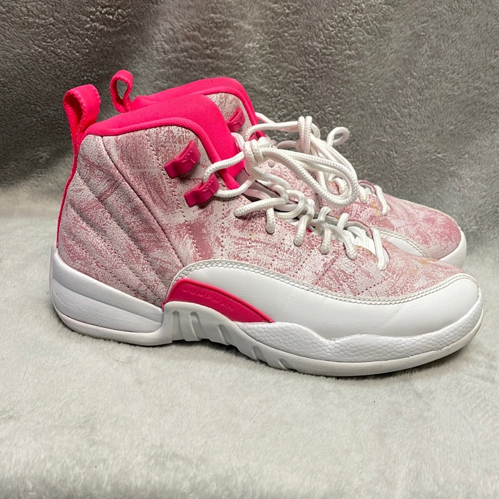 Jordan Retro 12 Arctic Pink Sneakers Size 5.5